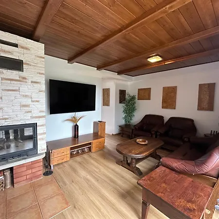 Parizovce With Swimming Pool And Mountain Views *