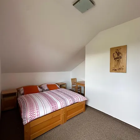 Hébergement de vacances Parizovce With Swimming Pool And Mountain Views Liptovský Trnovec
